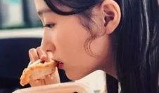 吃大瓜摆烂后全娱乐圈都被馋哭,吃大瓜摆烂，娱乐圈集体馋哭